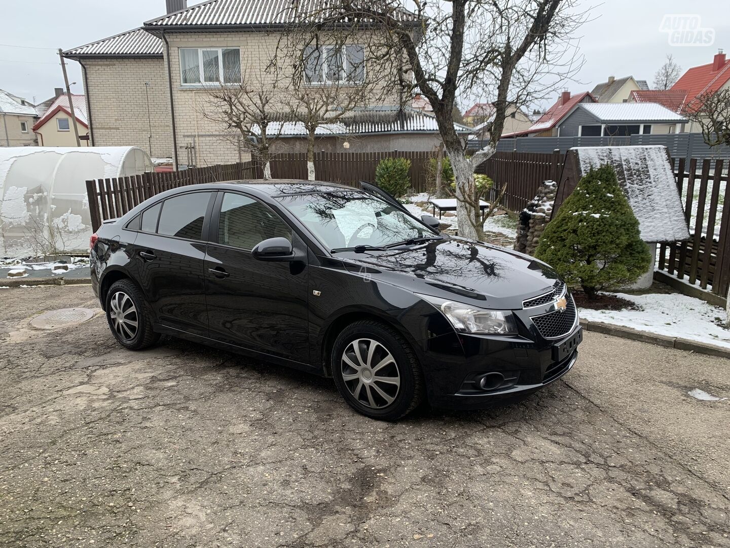 Chevrolet Cruze 2011 y Sedan