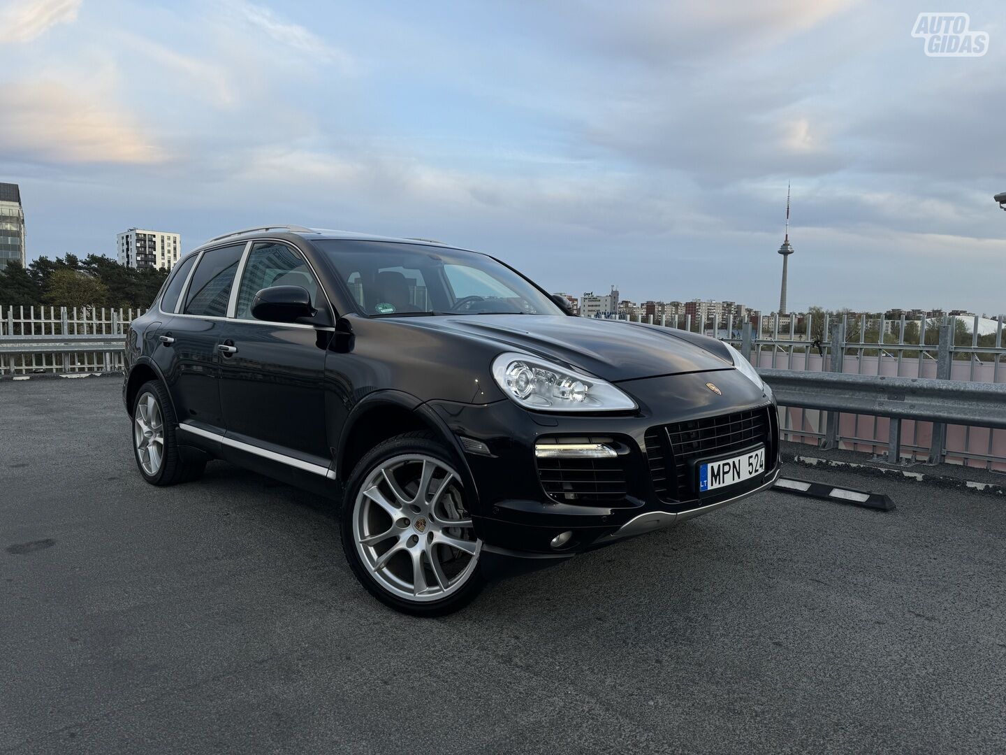 Porsche Cayenne 2005 y Off-road / Crossover