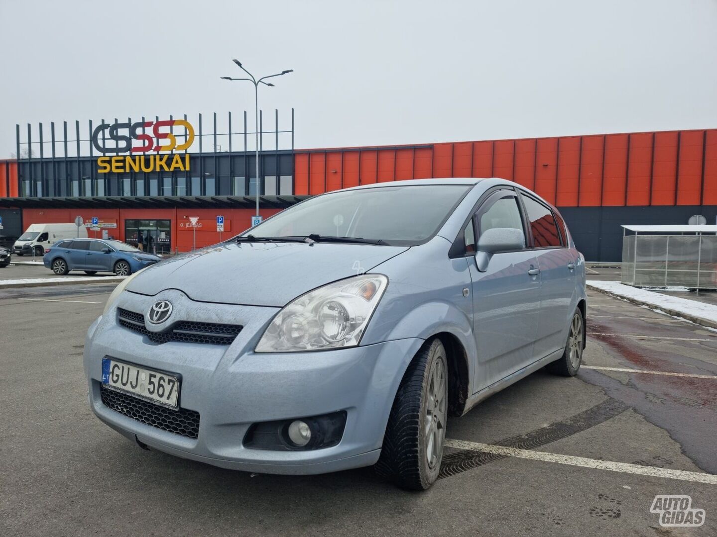 Toyota Corolla Verso 2008 y Van