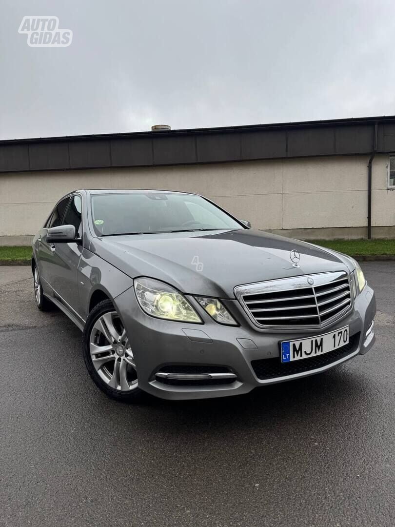 Mercedes-Benz E 350 4x4 2011 y