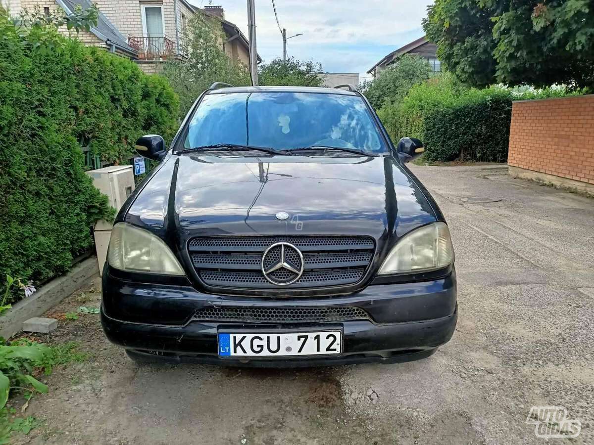 Mercedes-Benz Ml 270 2004 г запчясти