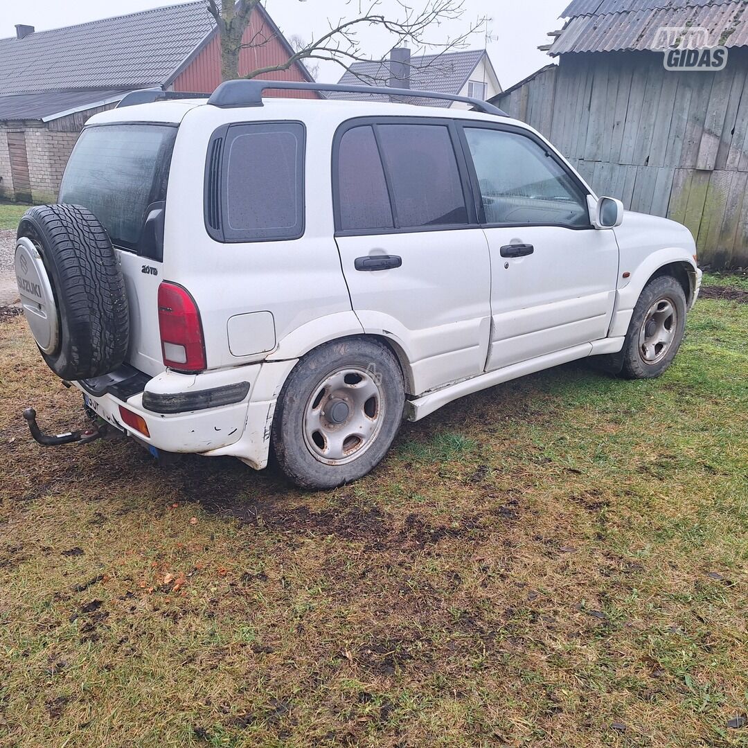 Suzuki Grand Vitara 2000 y Off-road / Crossover