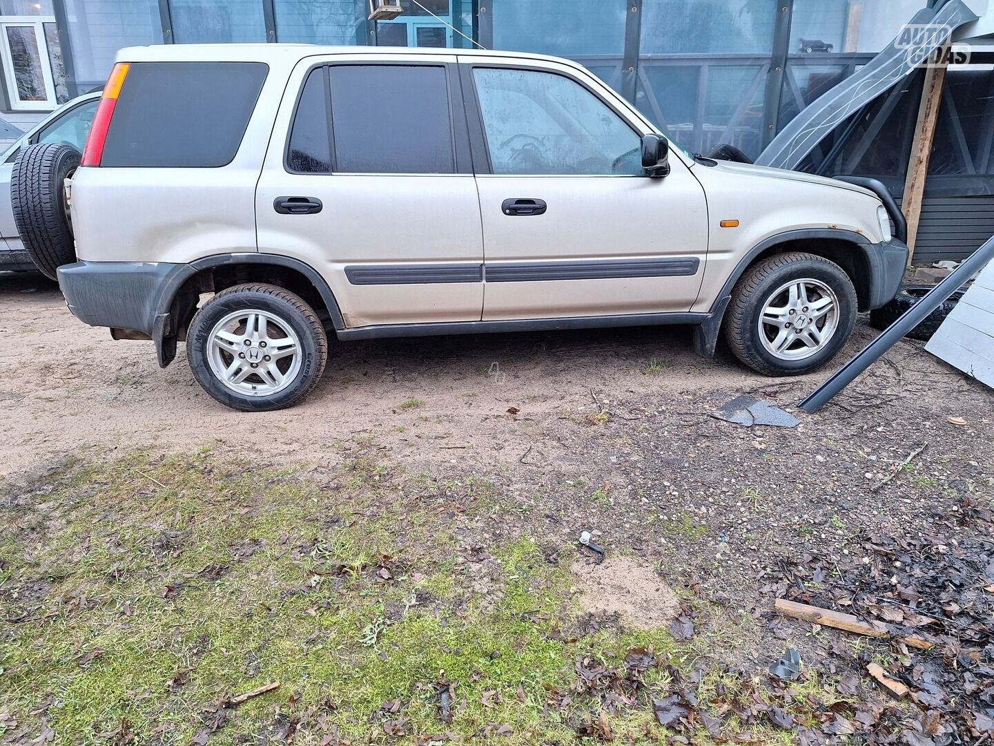 Honda CR-V 2000 y Off-road / Crossover