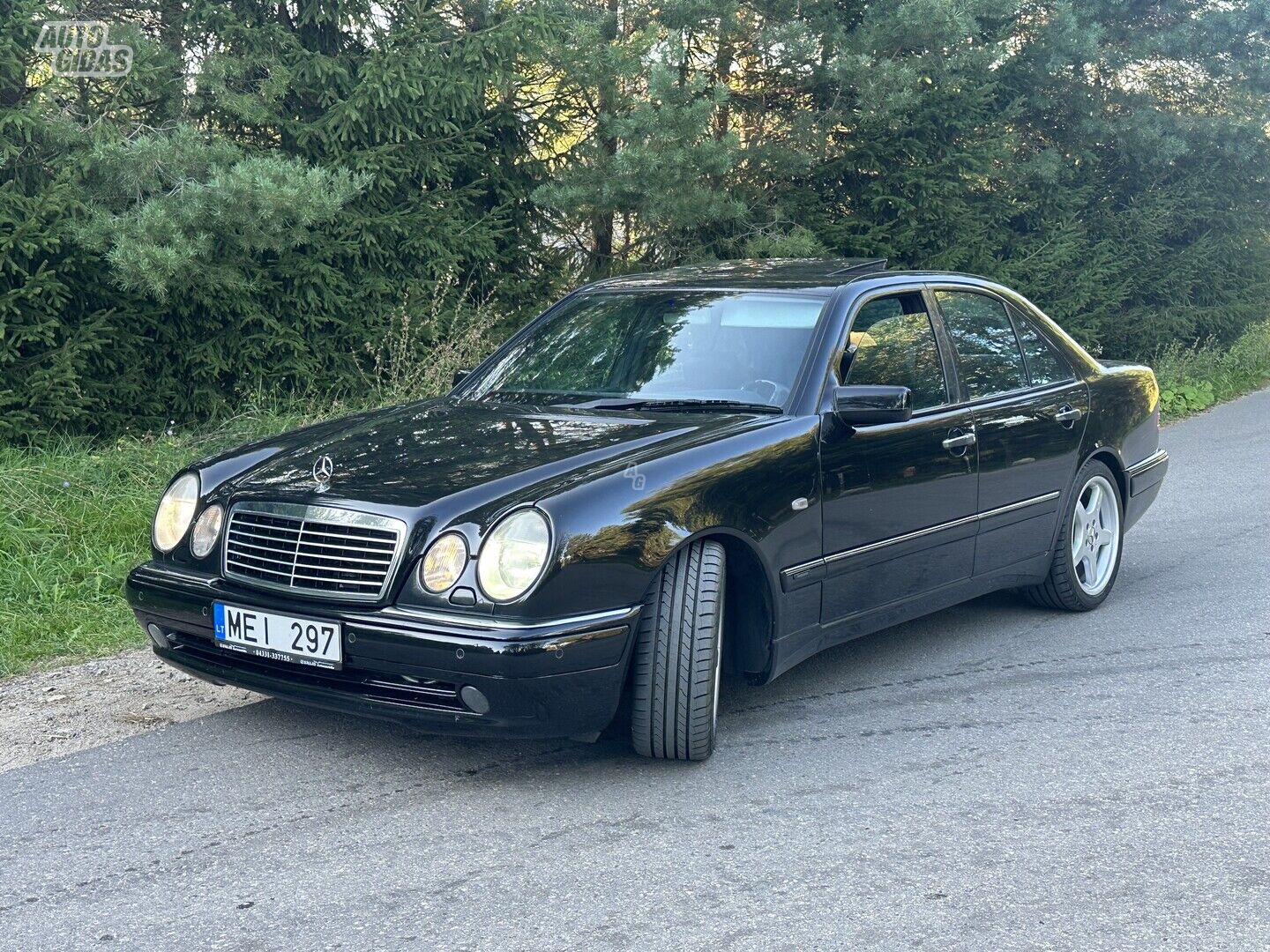 Mercedes-Benz E 430 1998 y Sedan