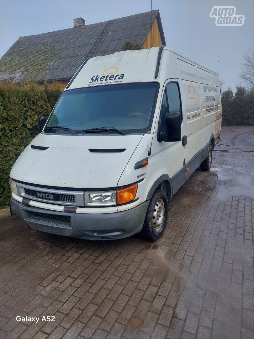 Iveco 35S12 2003 m dalys