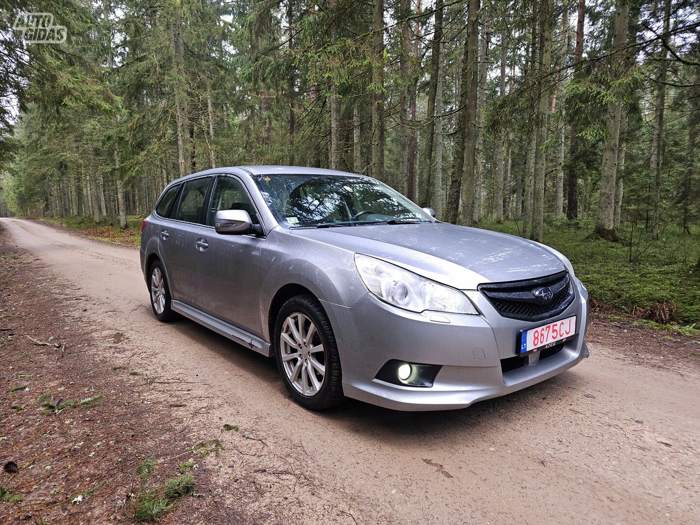 Subaru Legacy 2012 y Wagon