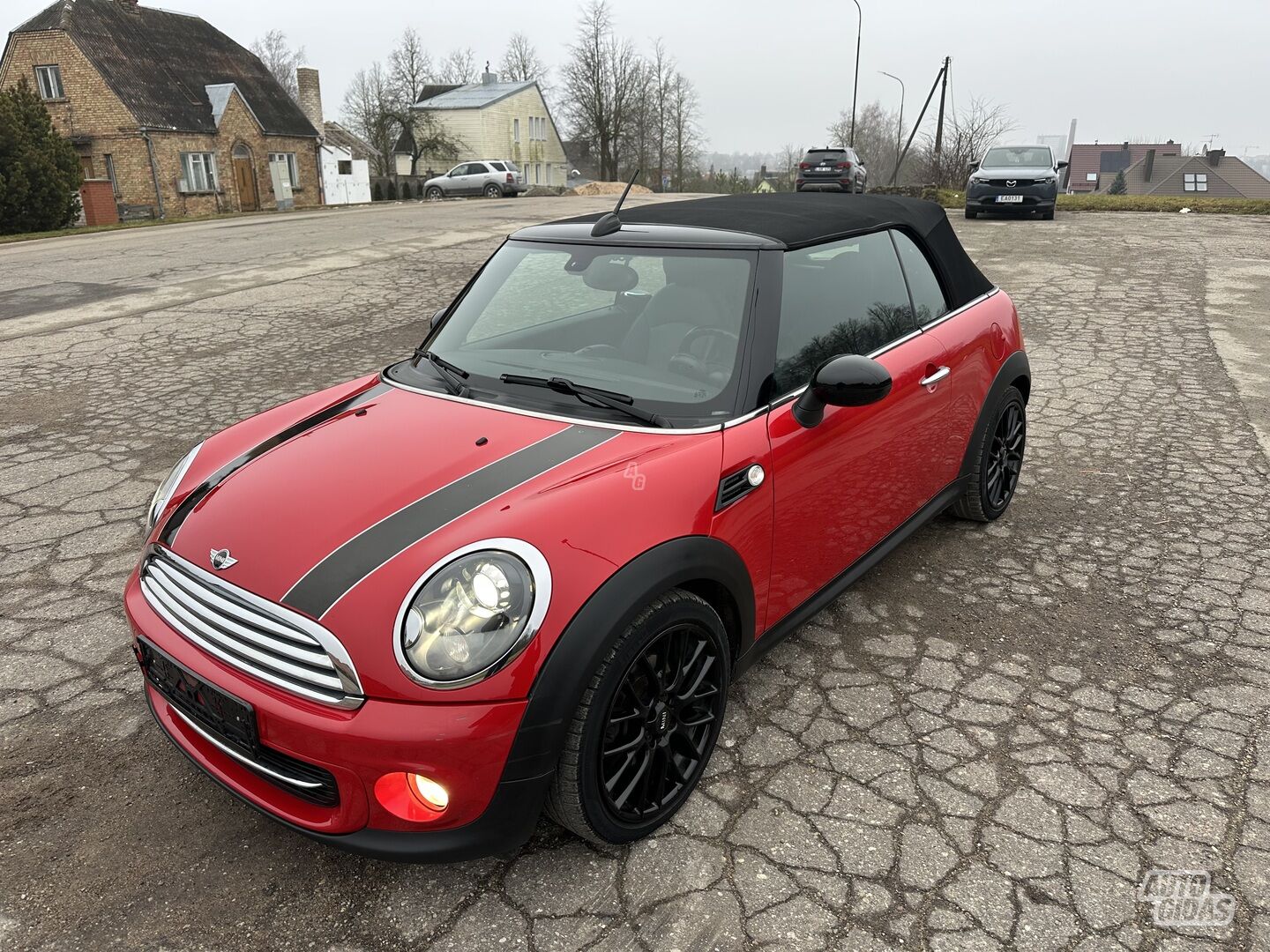 Mini Cooper 2011 г Кабриолет