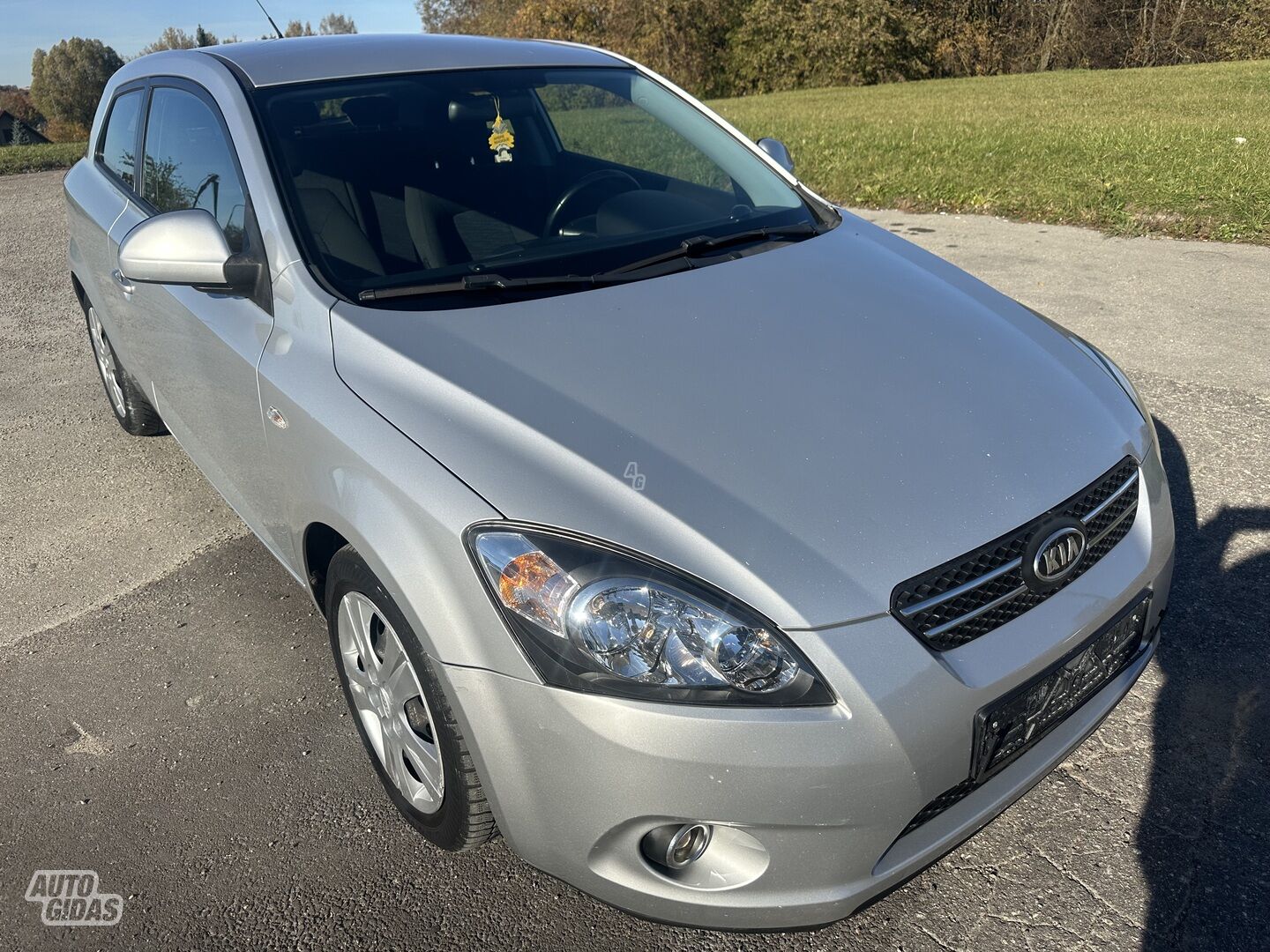 Kia Cee'd 2009 г Хэтчбек