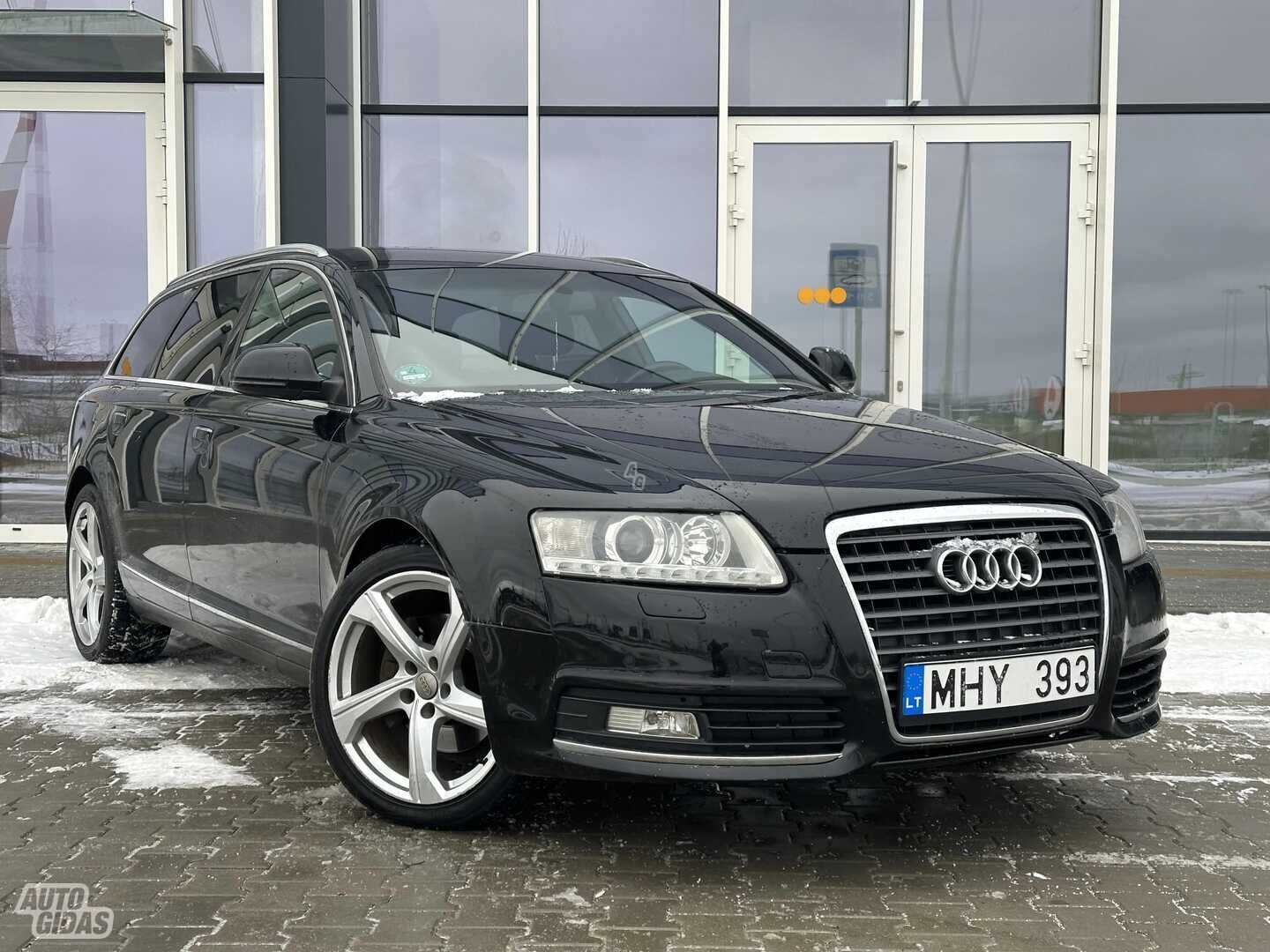 Audi A6 2011 г Универсал