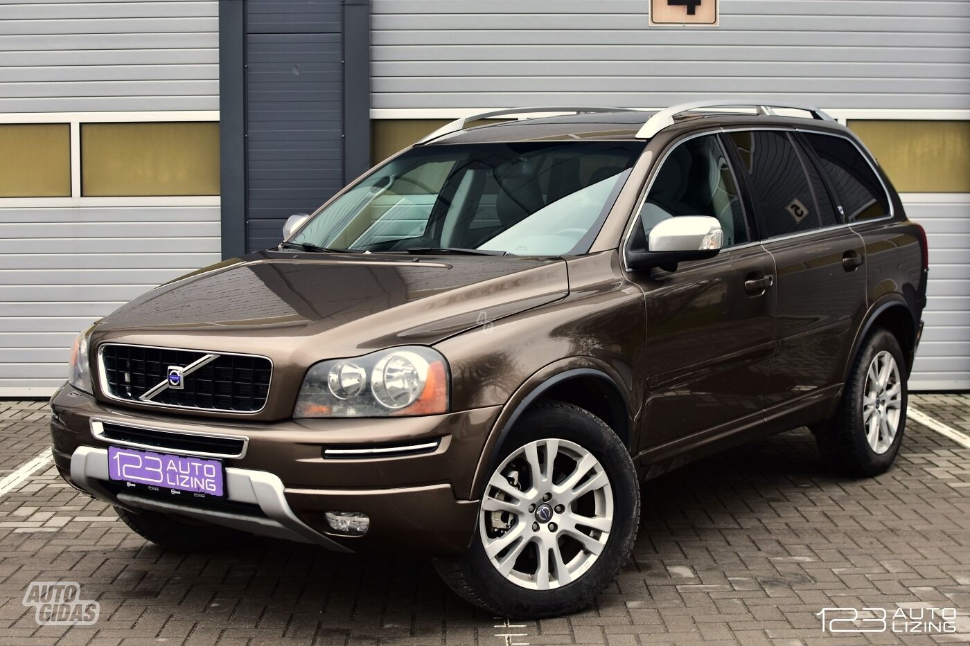 Volvo XC90 2014 г Внедорожник / Кроссовер