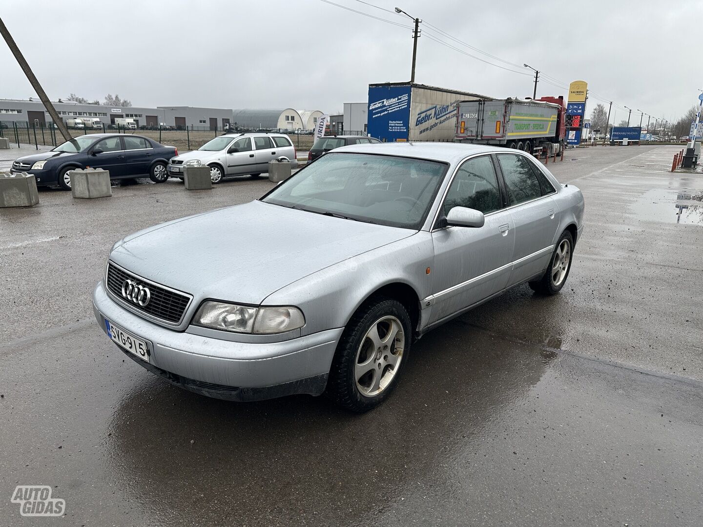 Audi A8 1998 m Sedanas