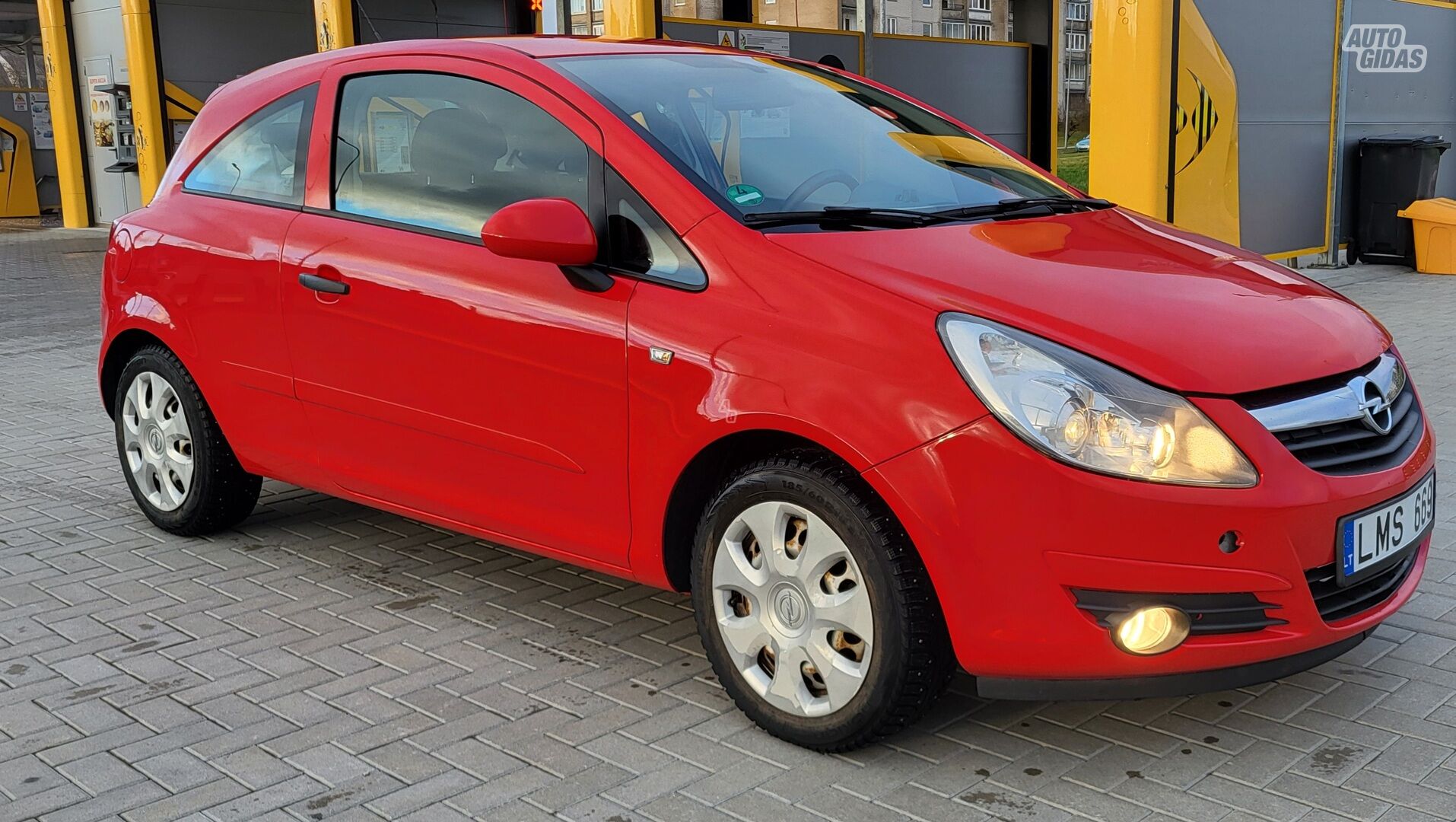 Opel Corsa 2009 y Hatchback