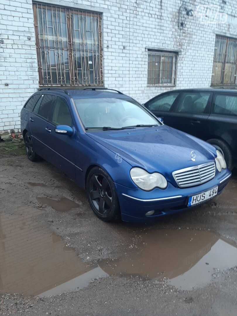 Mercedes-Benz C 270 2001 y Wagon