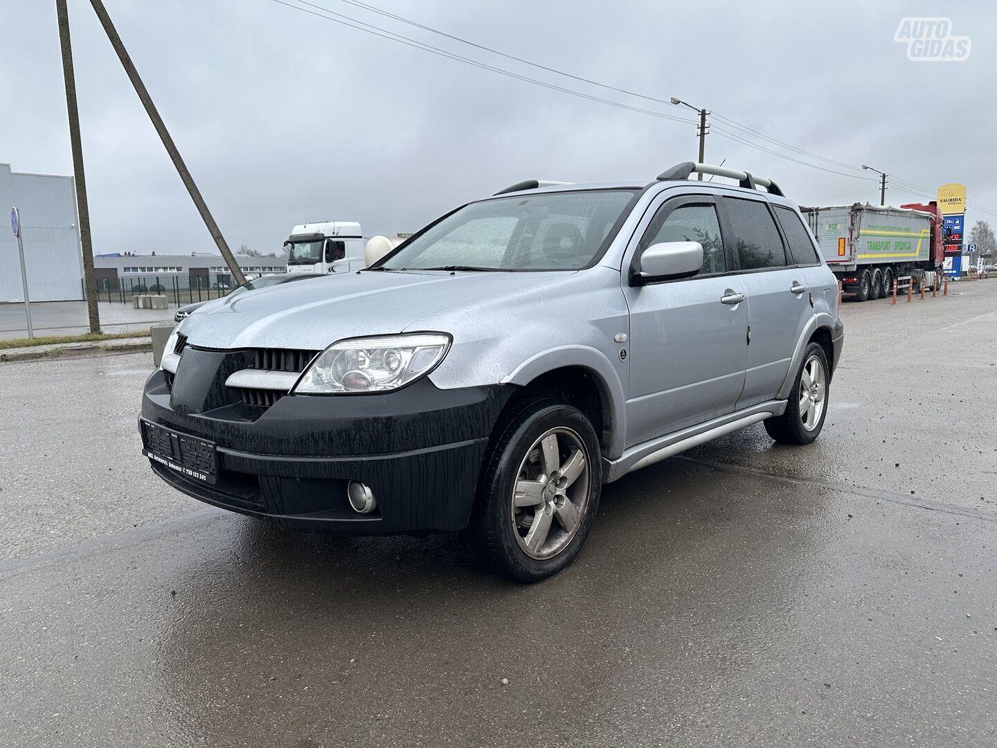 Mitsubishi Outlander 2005 y Off-road / Crossover