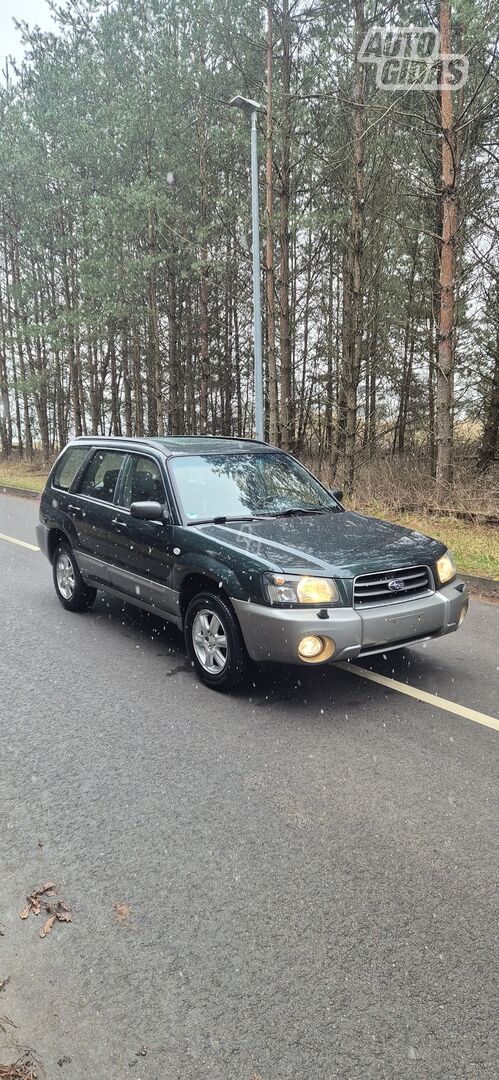 Subaru Forester 2005 г Внедорожник / Кроссовер