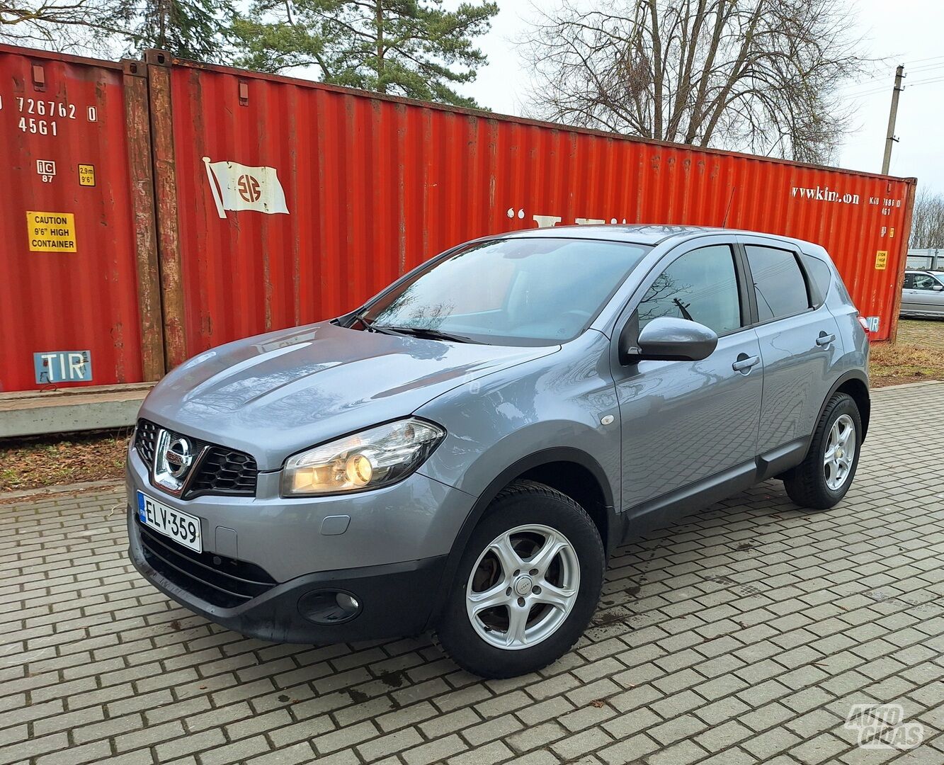 Nissan Qashqai 2011 г Внедорожник / Кроссовер