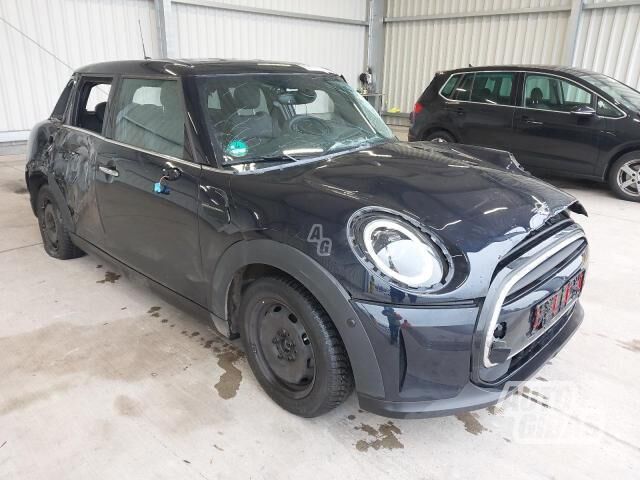 Mini One 2021 m dalys