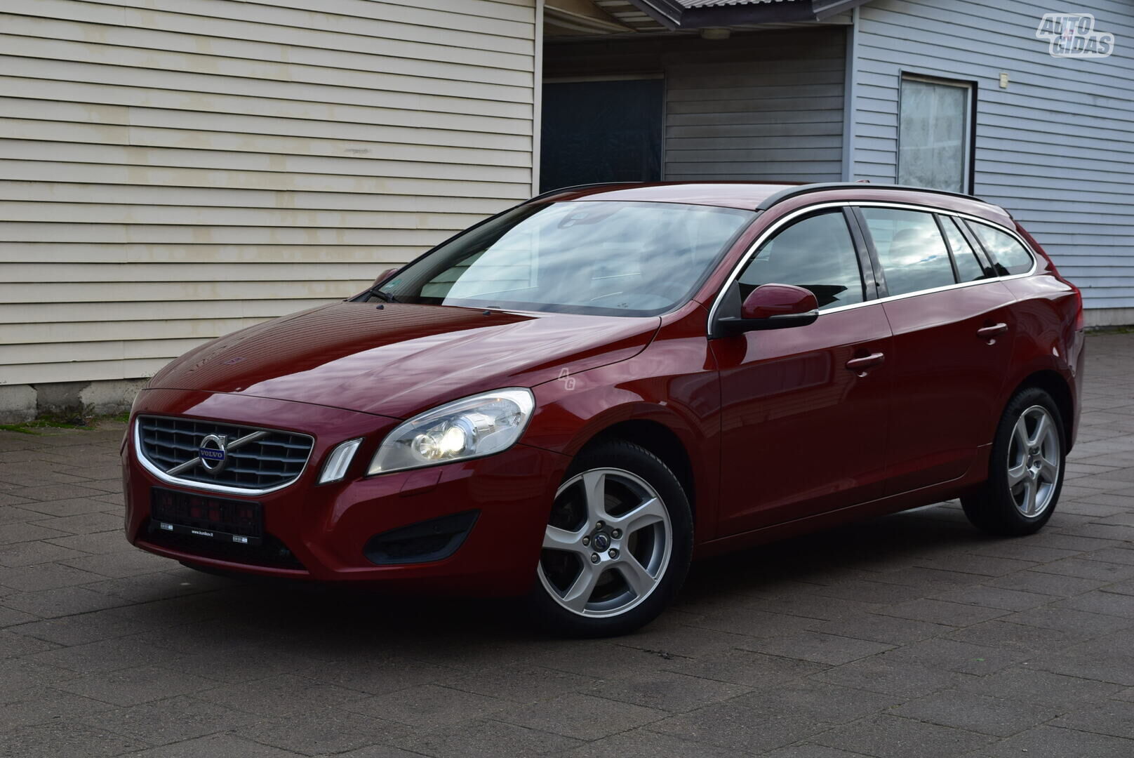 Volvo V60 2011 y Wagon