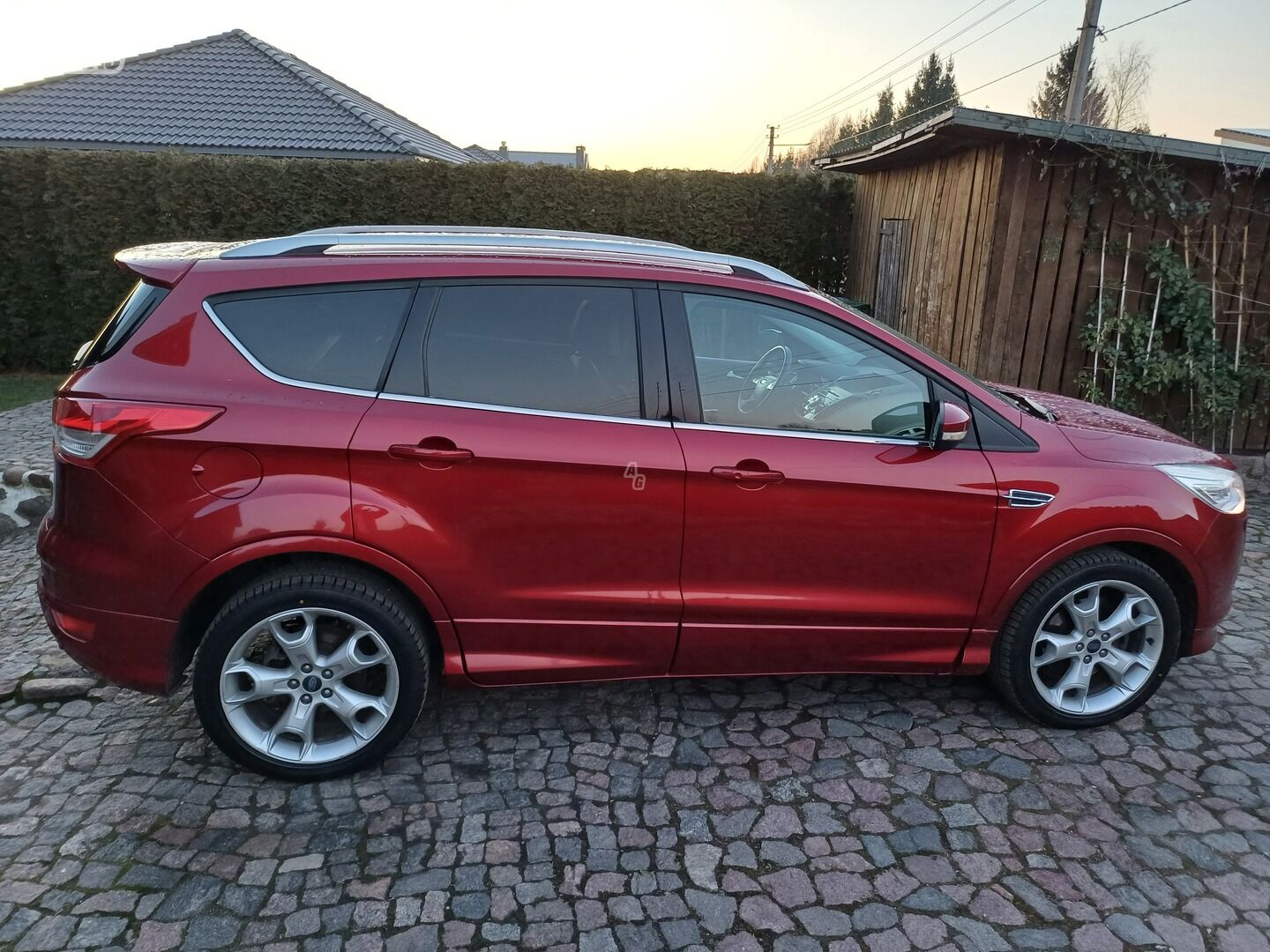 Ford Kuga 2015 y Off-road / Crossover