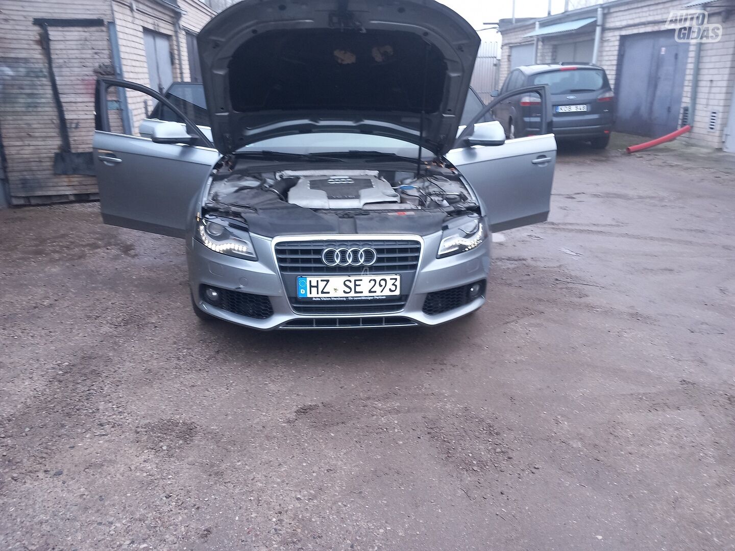 Audi A4 B8 TDI 2009 y parts