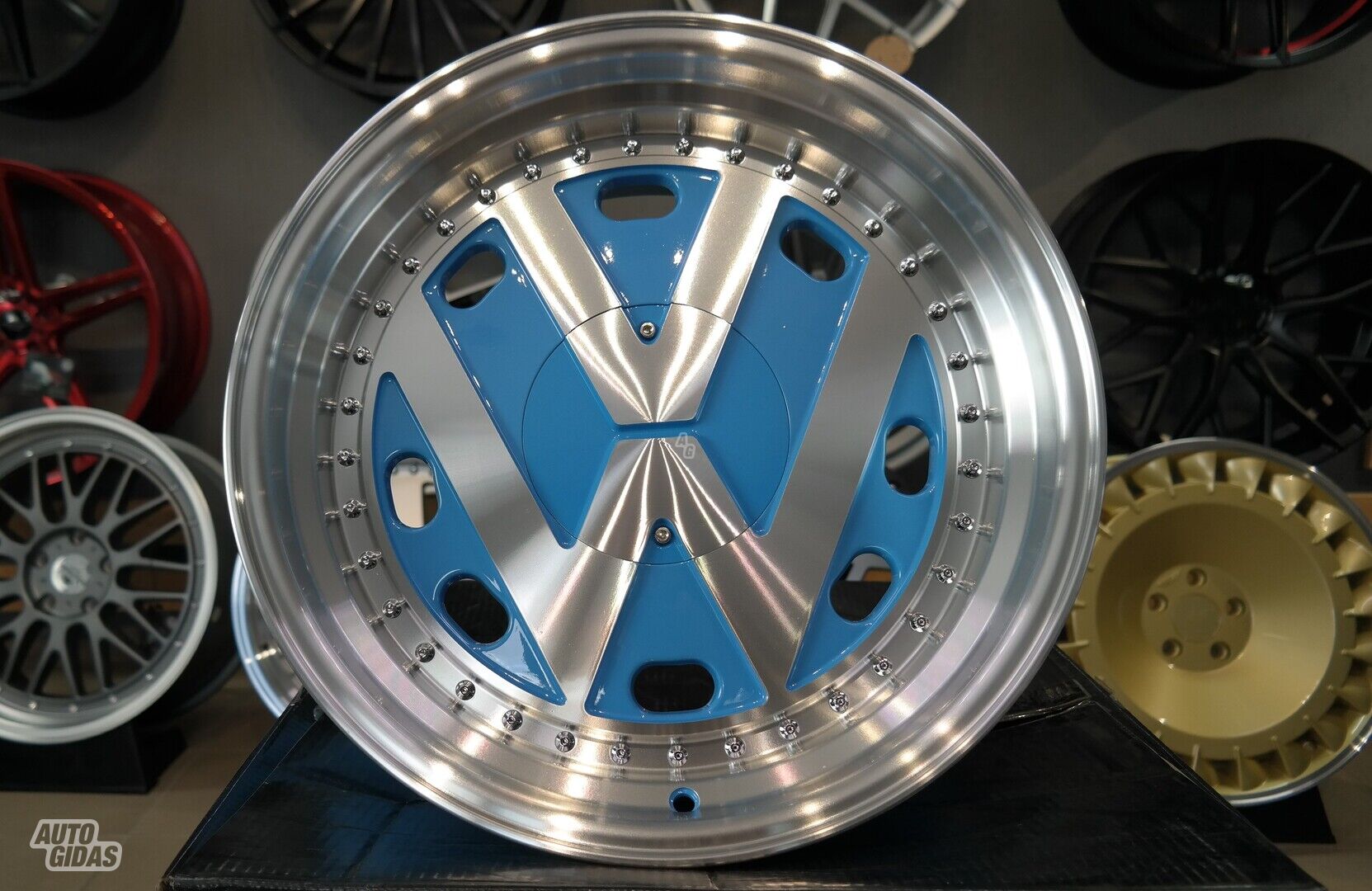 Autowheels VW Classic Style Audi Blue light alloy R17 rims