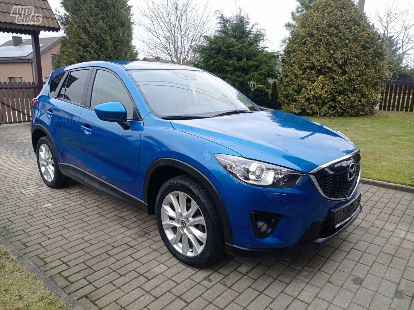 Mazda 2012 y Off-road / Crossover