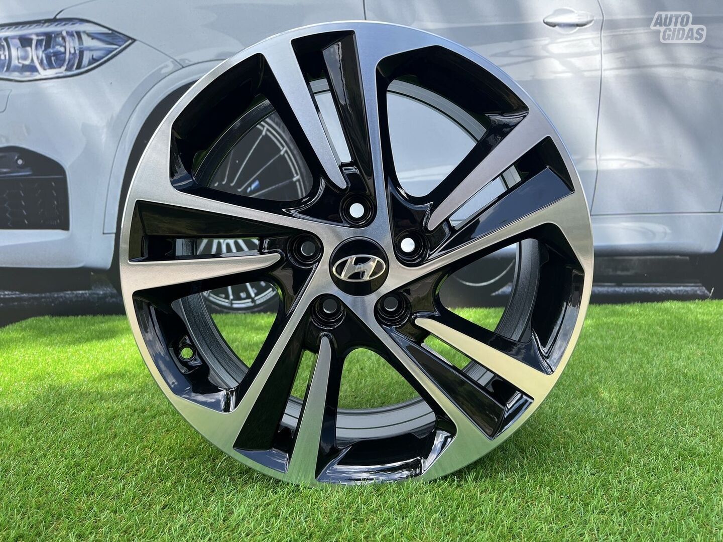 Autowheels 10.Hyundai, Honda, Kia, Mazda light alloy R17 rims