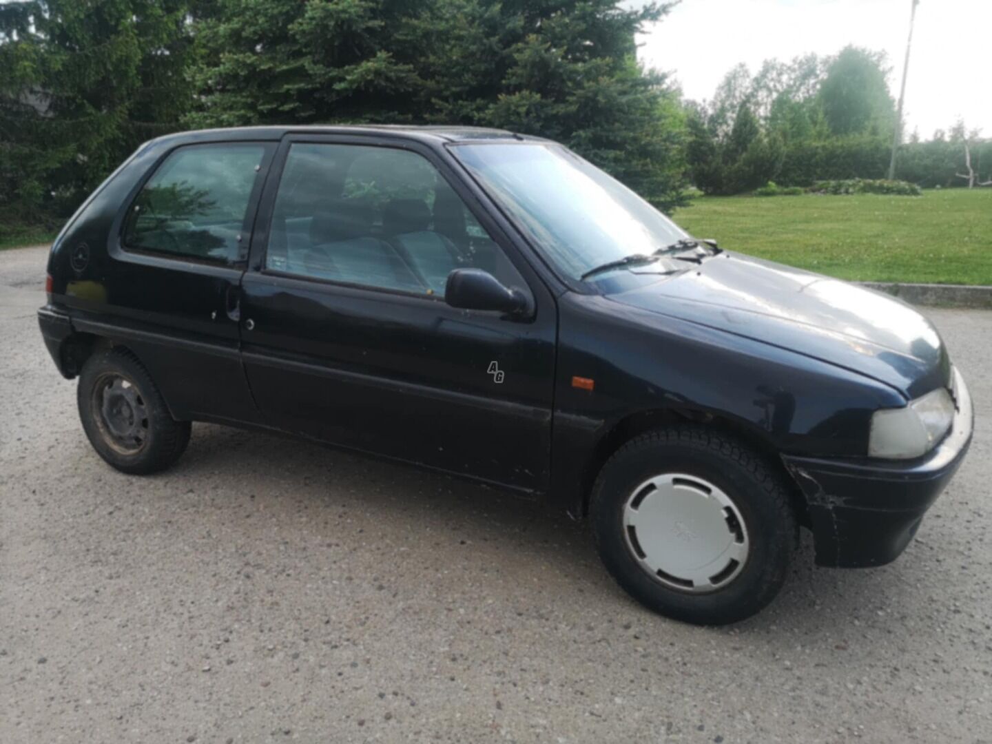 Peugeot 106 1993 y Hatchback