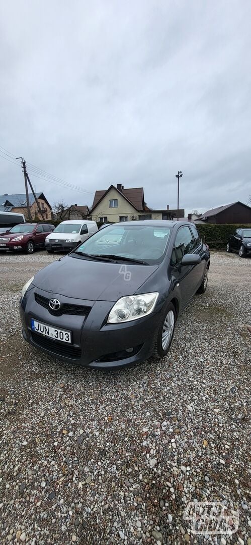 Toyota Auris 2007 y Hatchback