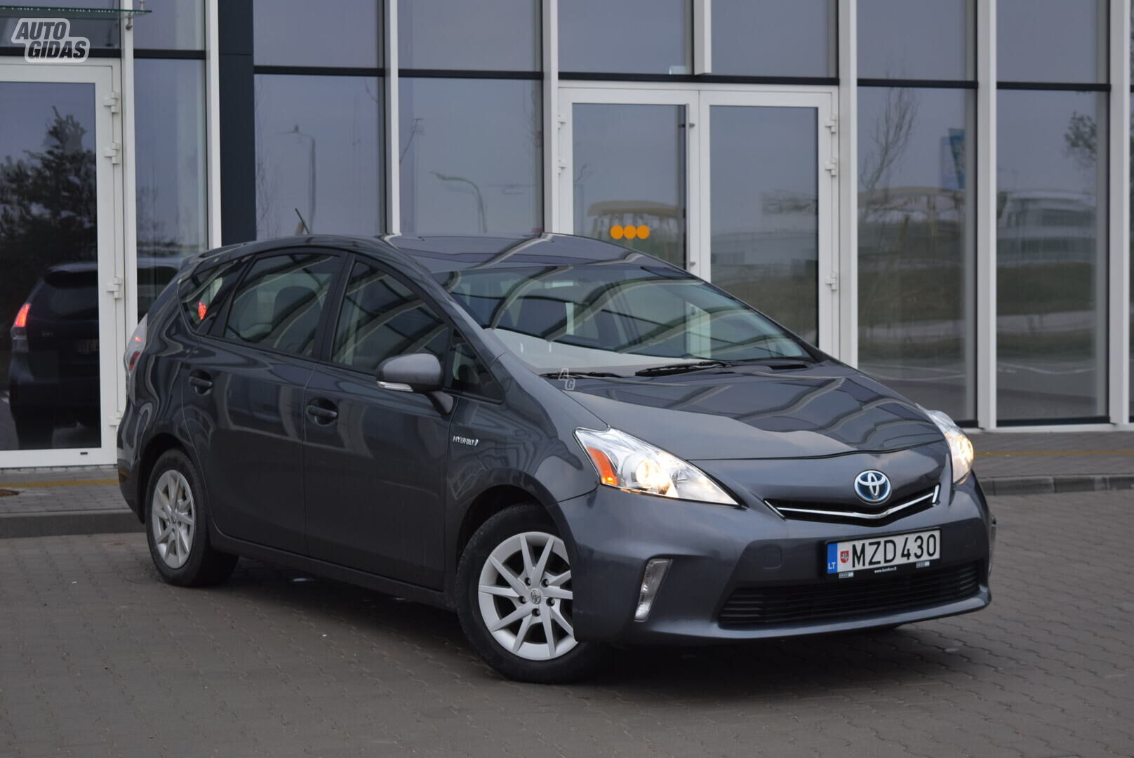 Toyota Prius+ 2013 y Van