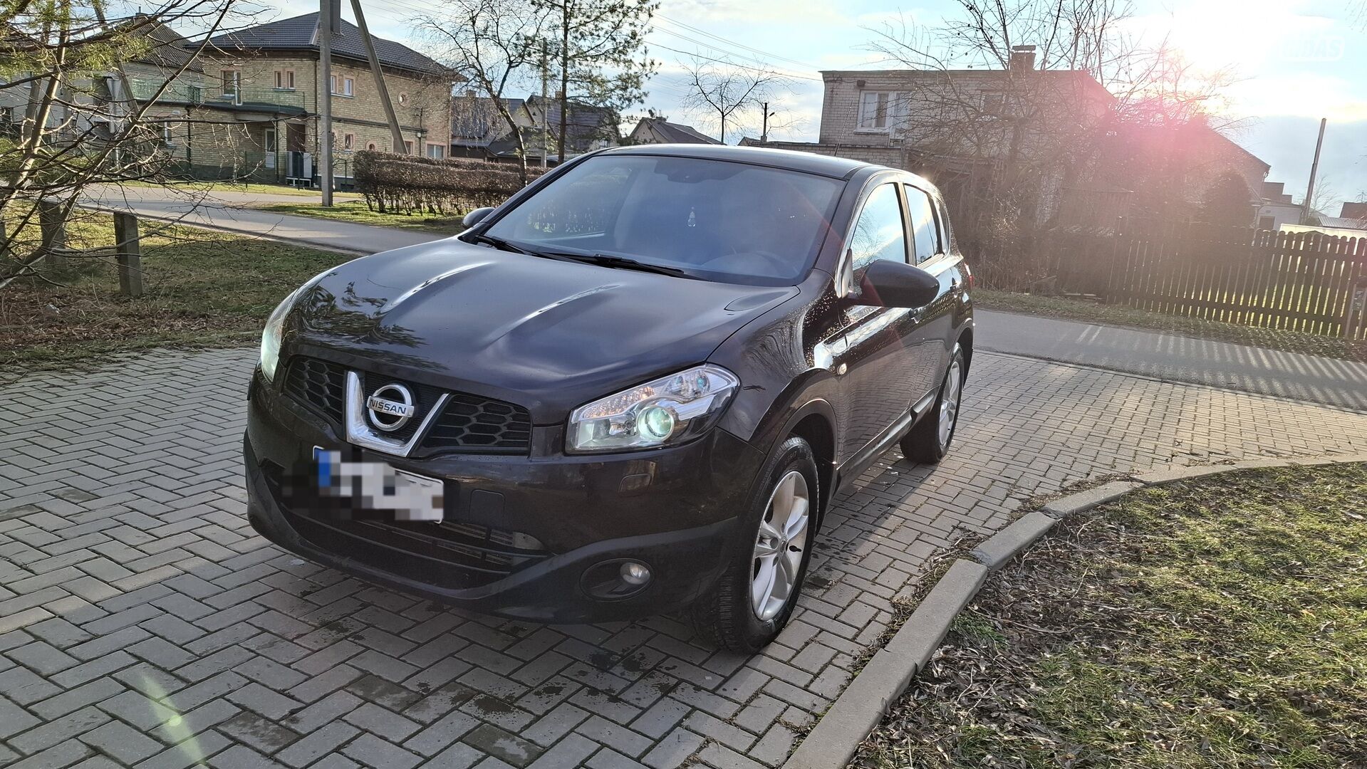 Nissan Qashqai 2011 m Visureigis / Krosoveris