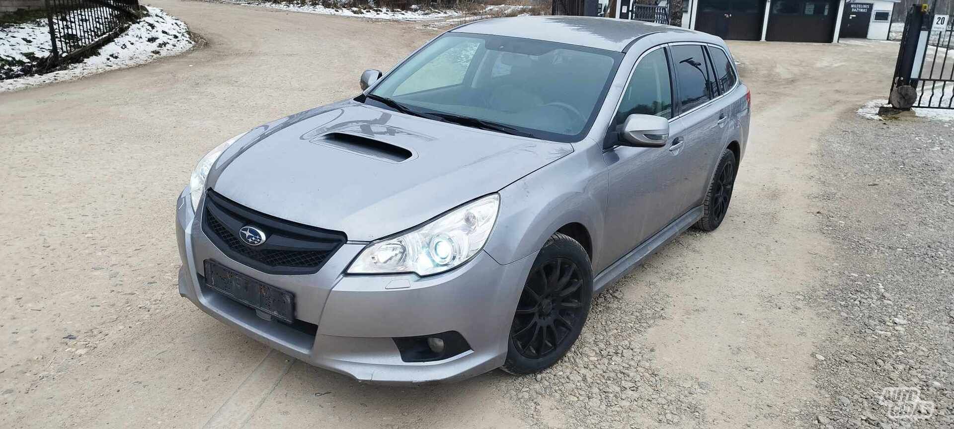 Subaru Legacy 2011 m dalys