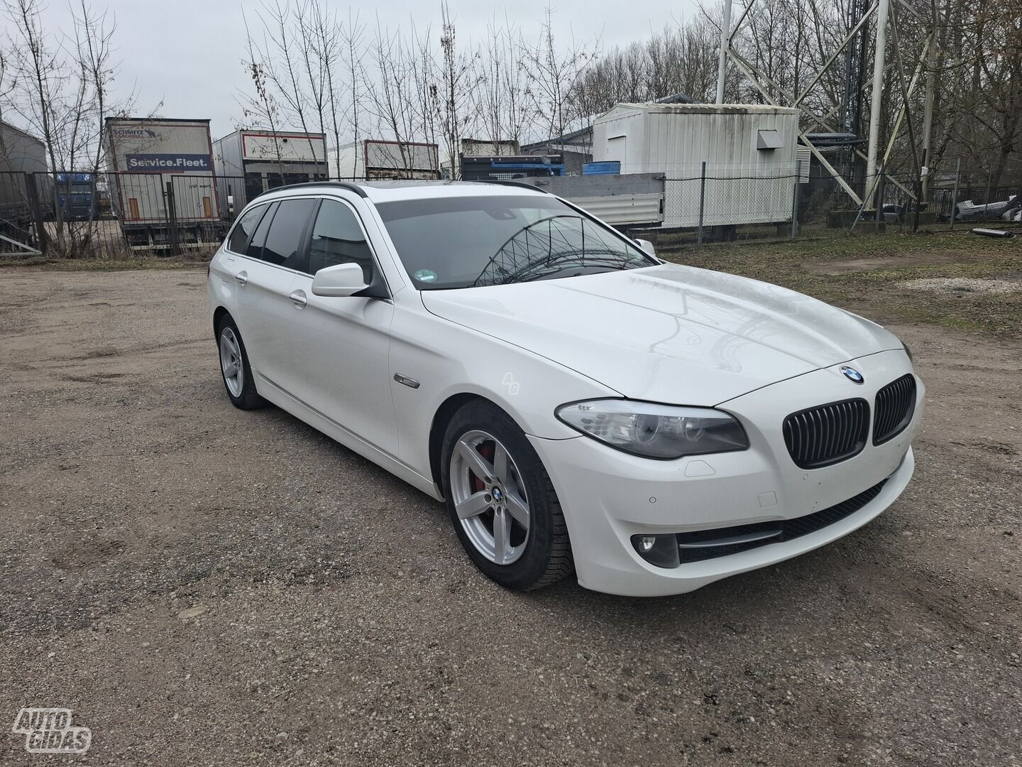 Bmw 525 2011 m Universalas