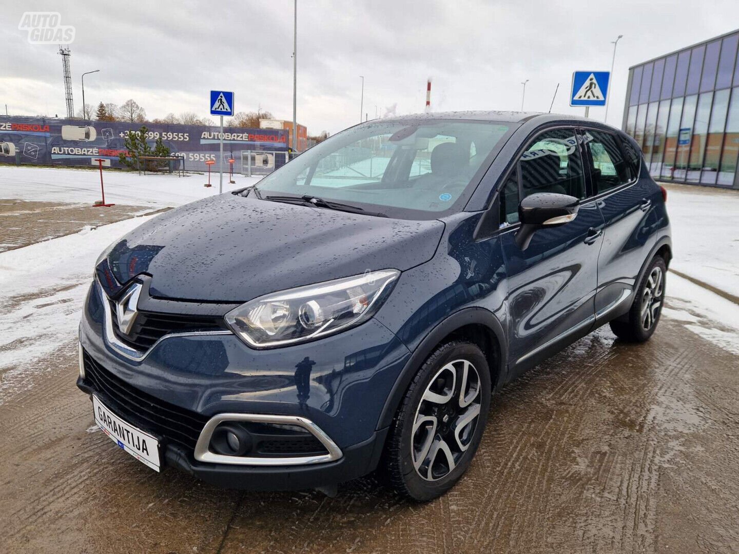 Renault 2016 г Внедорожник / Кроссовер