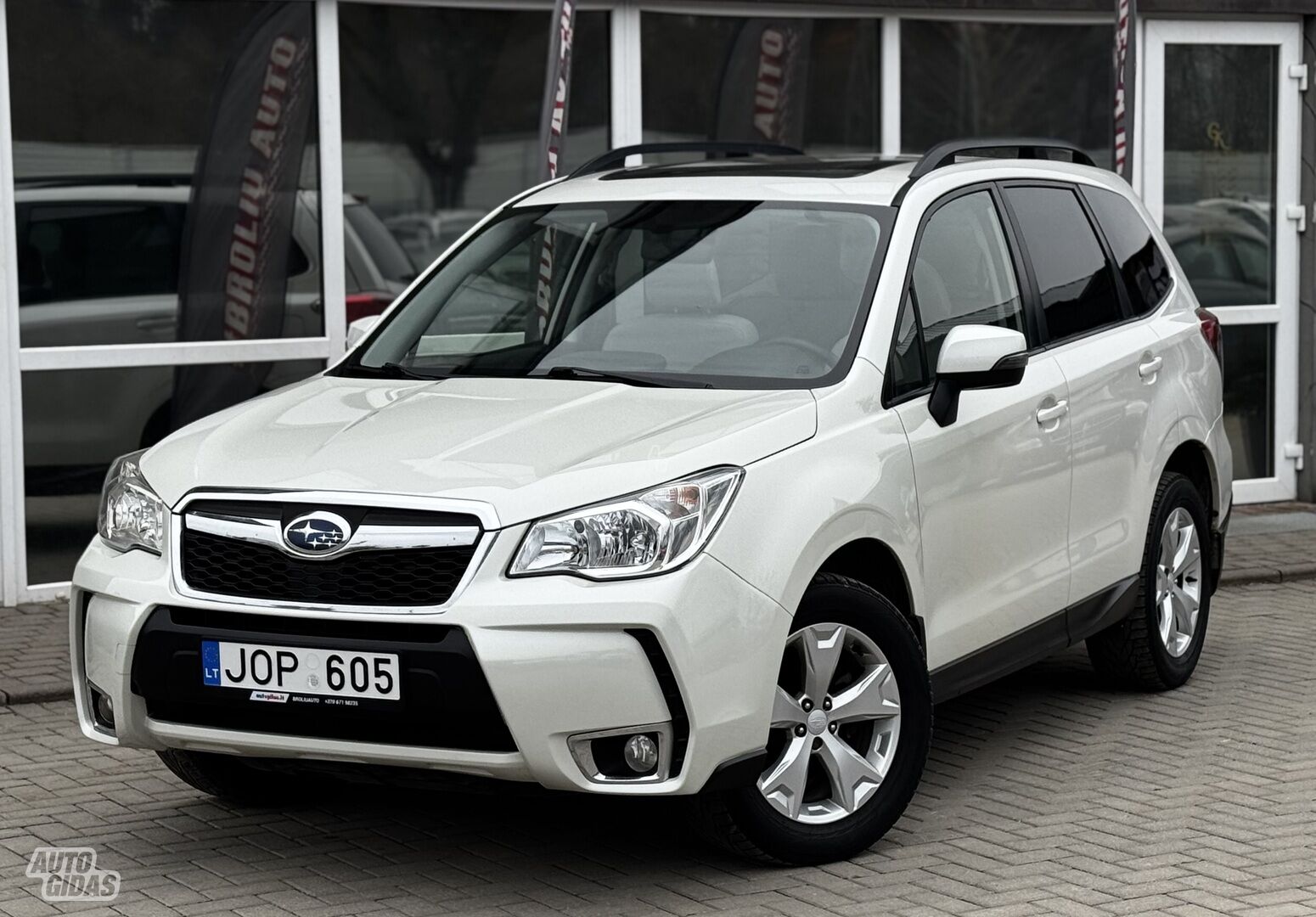 Subaru Forester 2015 г Внедорожник / Кроссовер