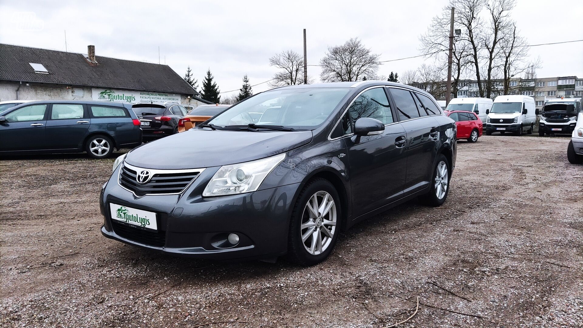 Toyota Avensis 2011 m Universalas