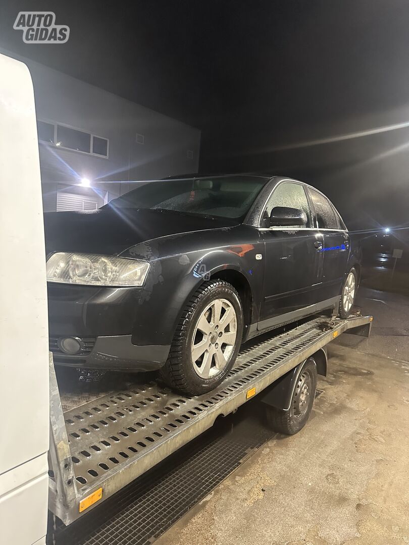 Audi A4 3205 1.9 tdi 2004 y parts