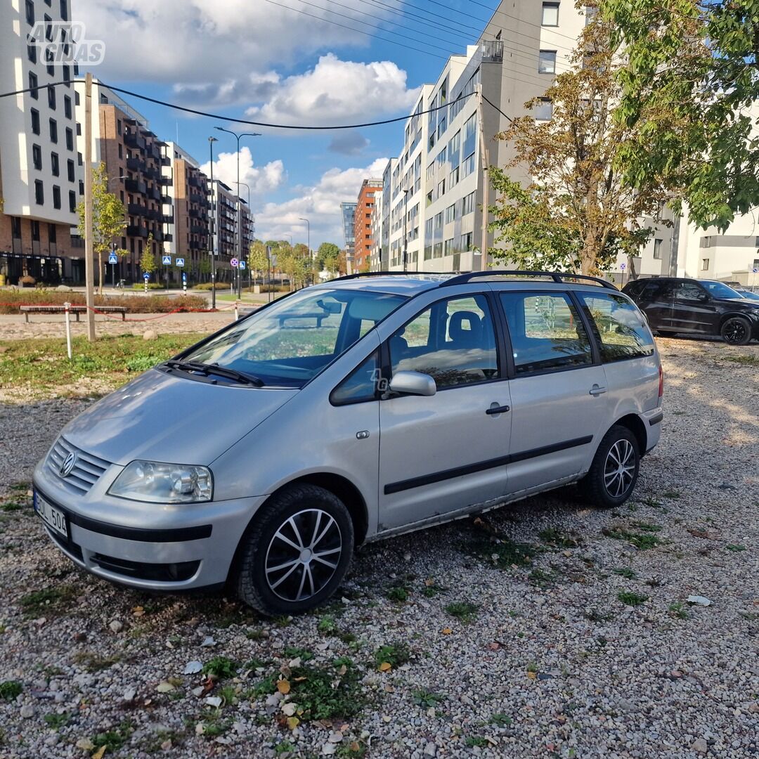 Volkswagen Sharan 2003 г Минивэн