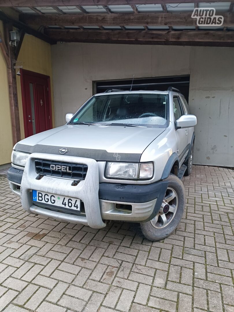 Opel Frontera 2000 y Off-road / Crossover