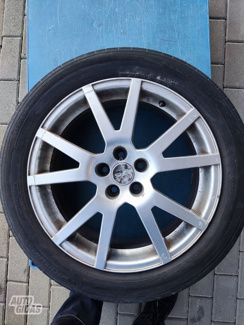 Skoda Octavia Octavia light alloy R17 rims