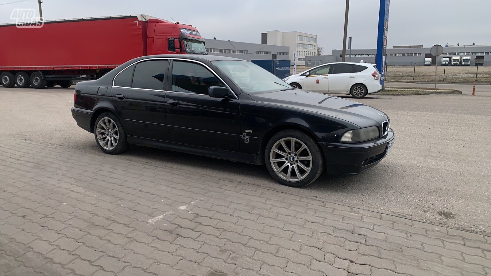 Bmw 525 2002 m Sedanas