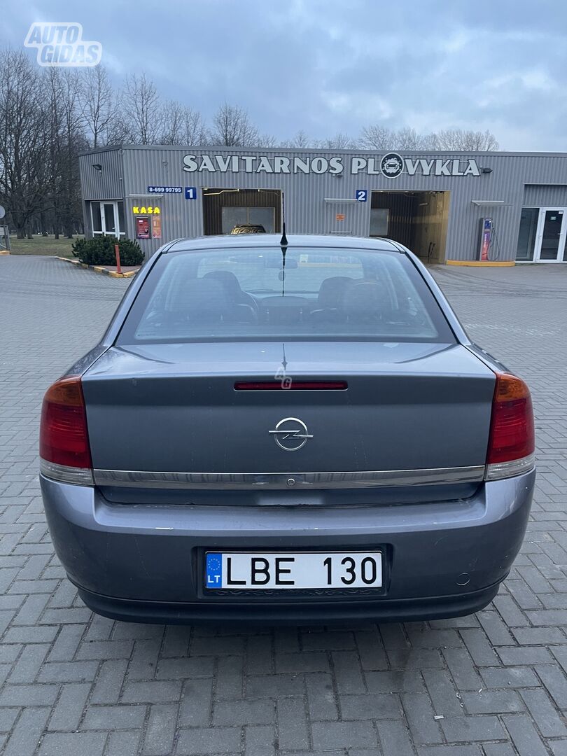 Opel Vectra 2003 г Седан