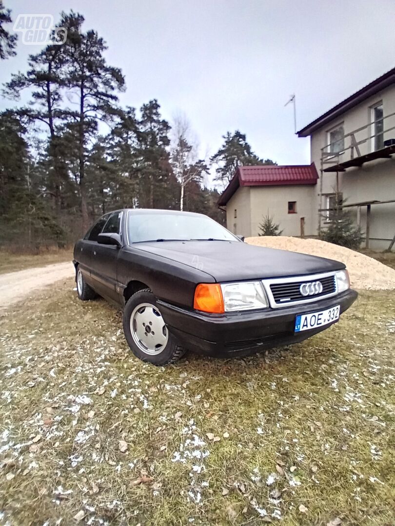 Audi 100 1989 г Седан