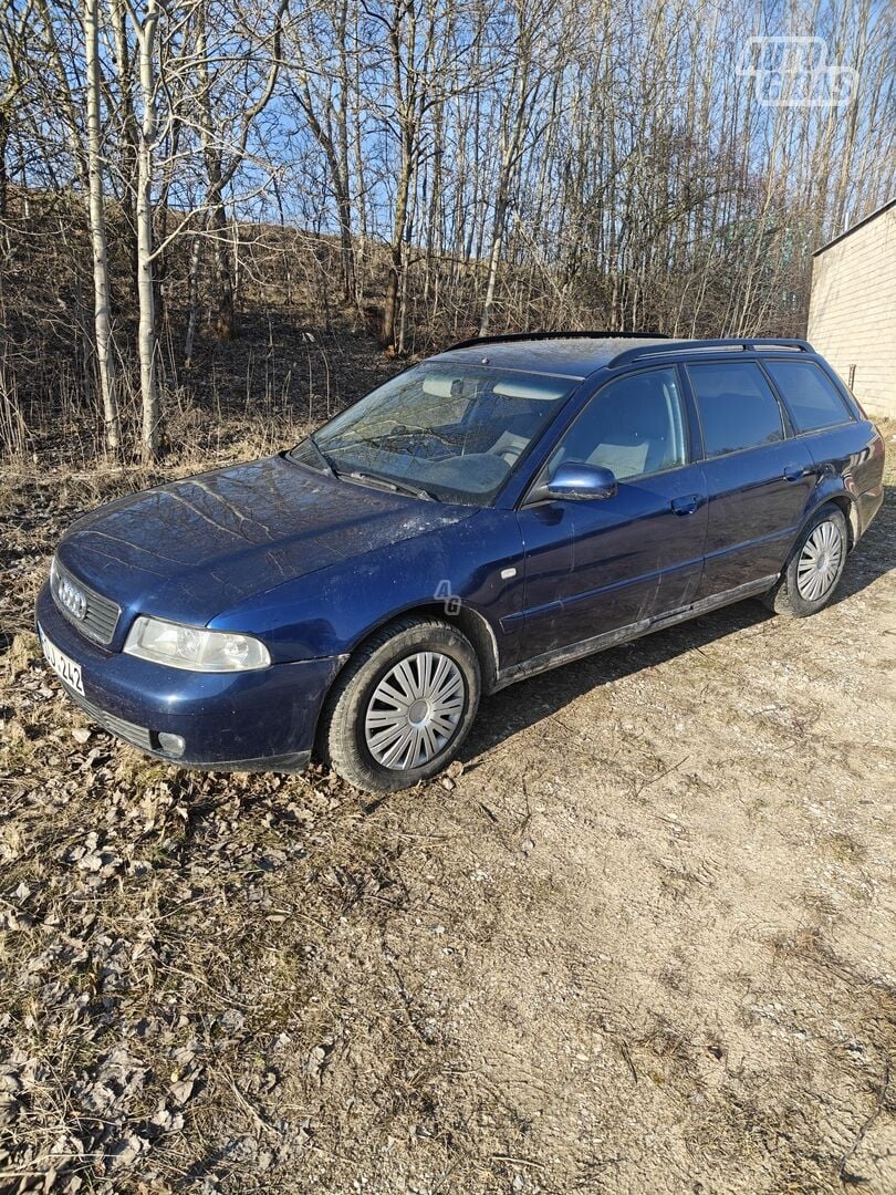 Audi A4 2000 г Универсал