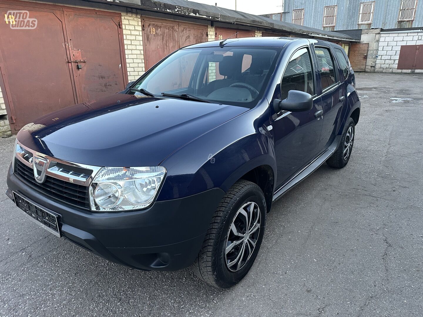 Dacia Duster 2013 г Внедорожник / Кроссовер