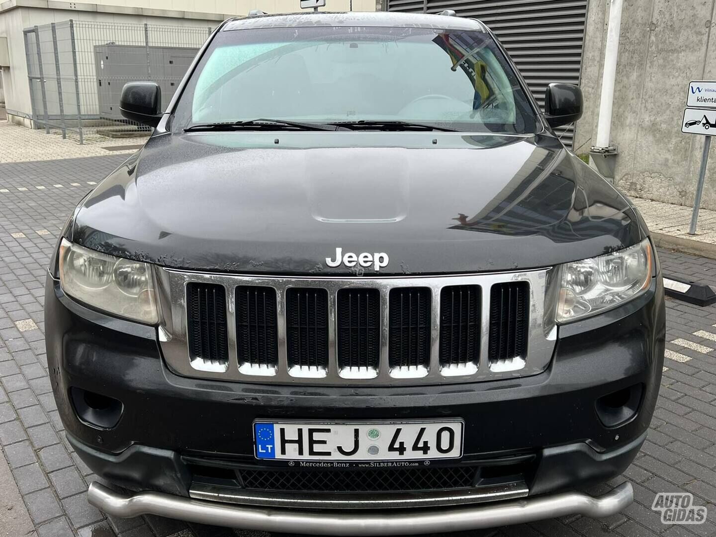 Jeep Grand Cherokee 2011 г Внедорожник / Кроссовер