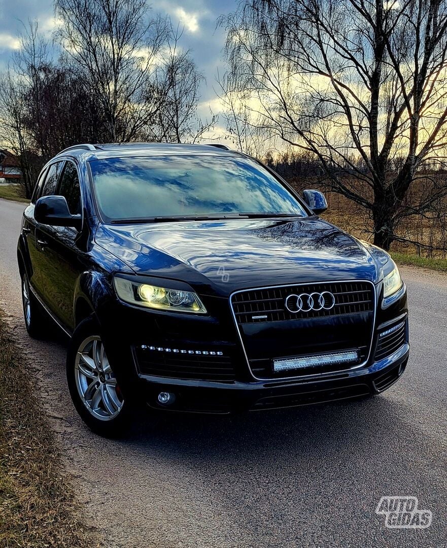 Audi Q7 FSI 2008 m