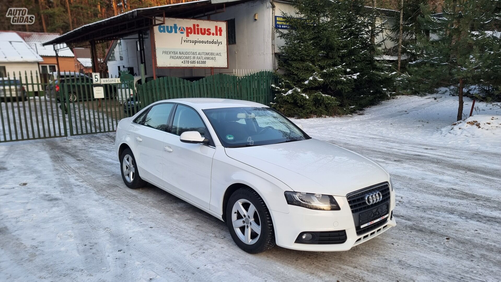 Audi A4 2011 m Sedanas