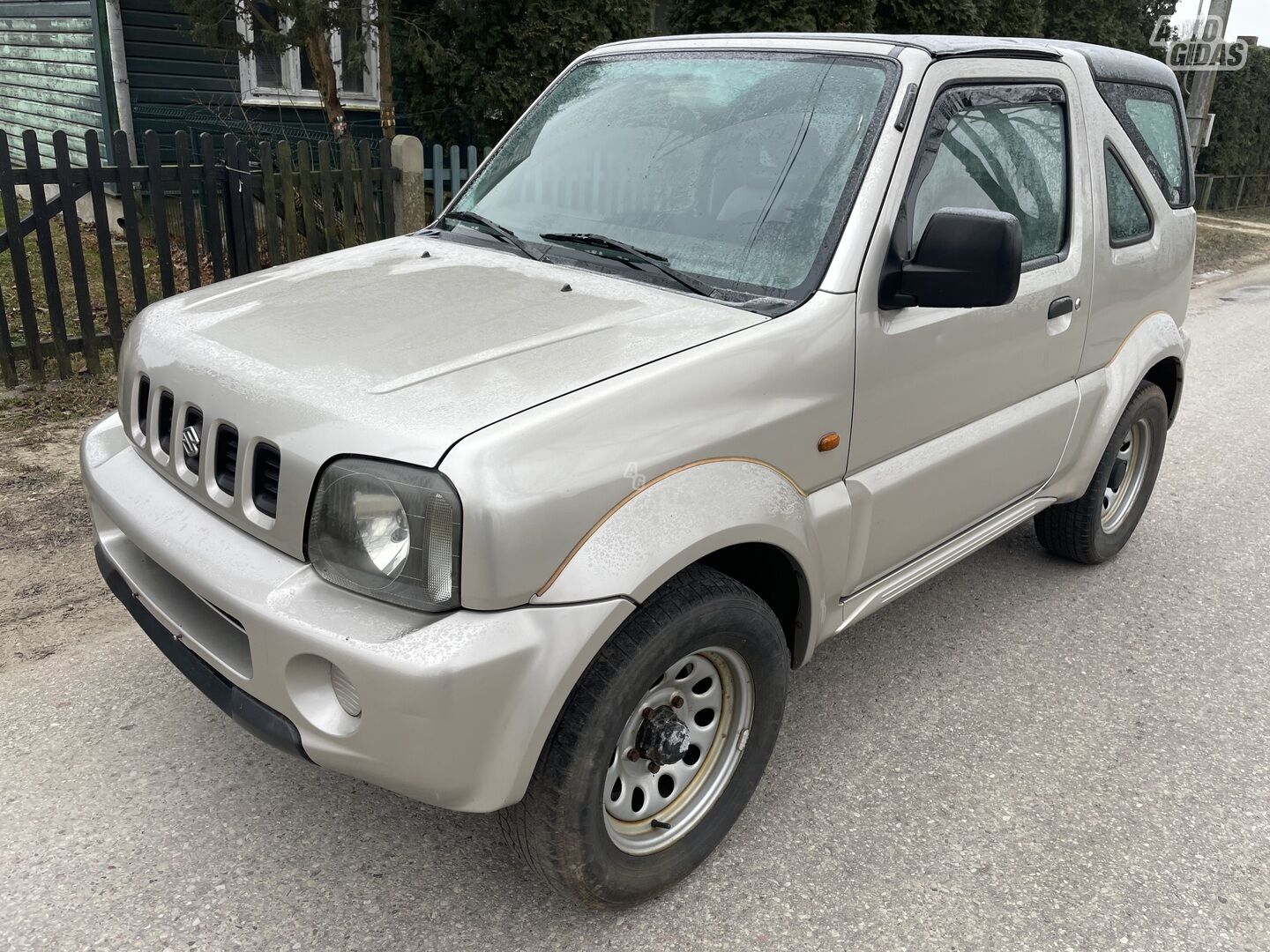 Suzuki Jimny 2001 m Visureigis / Krosoveris