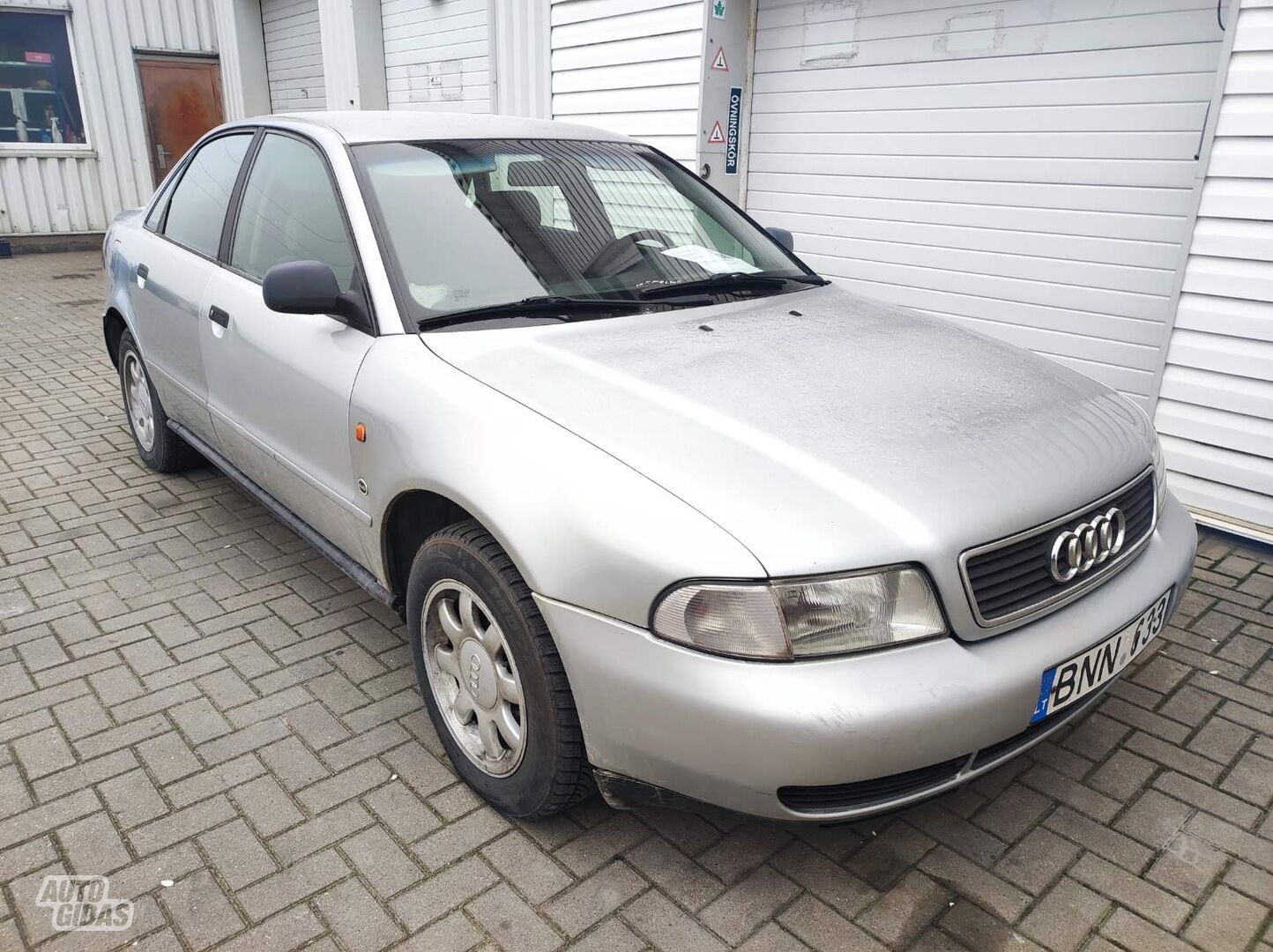 Audi A4 1995 y Sedan